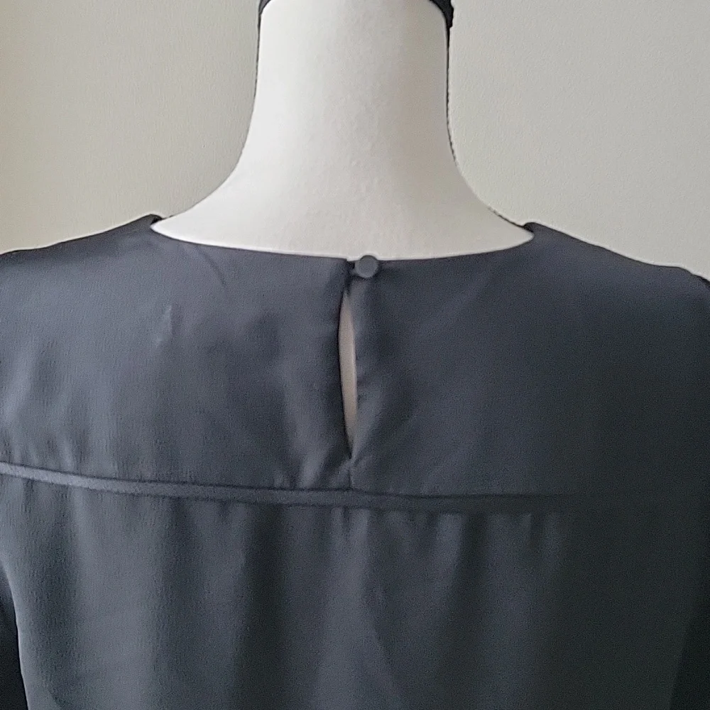 J. Crew 365 Hammered Black‎ Satin Short Sleeve Women Size 8
